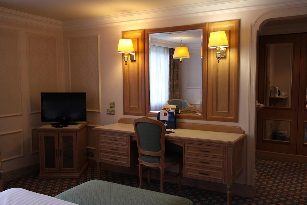 Swallow Churchgate Hotel Гарлоу Номер фото
