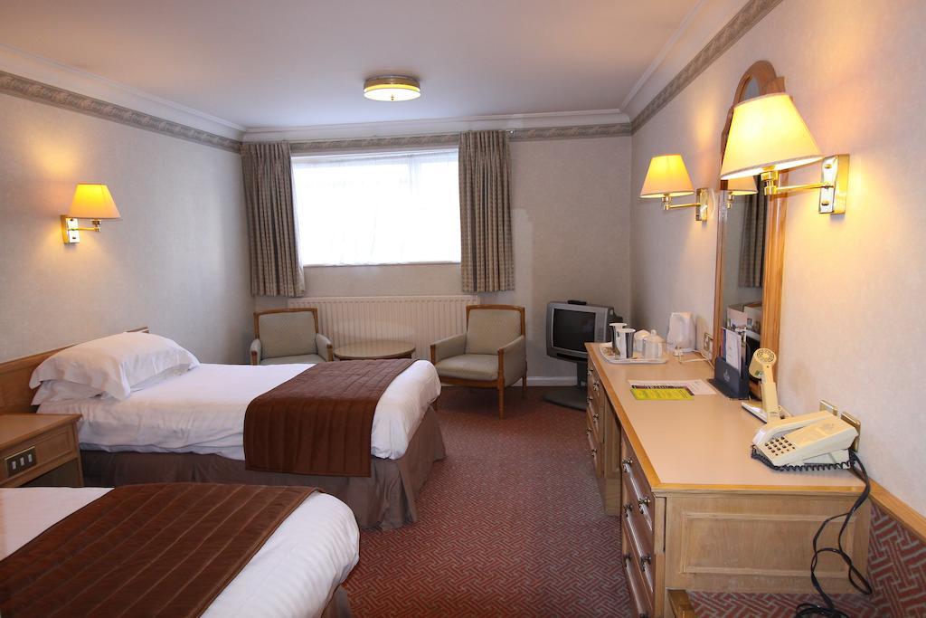 Swallow Churchgate Hotel Гарлоу Номер фото
