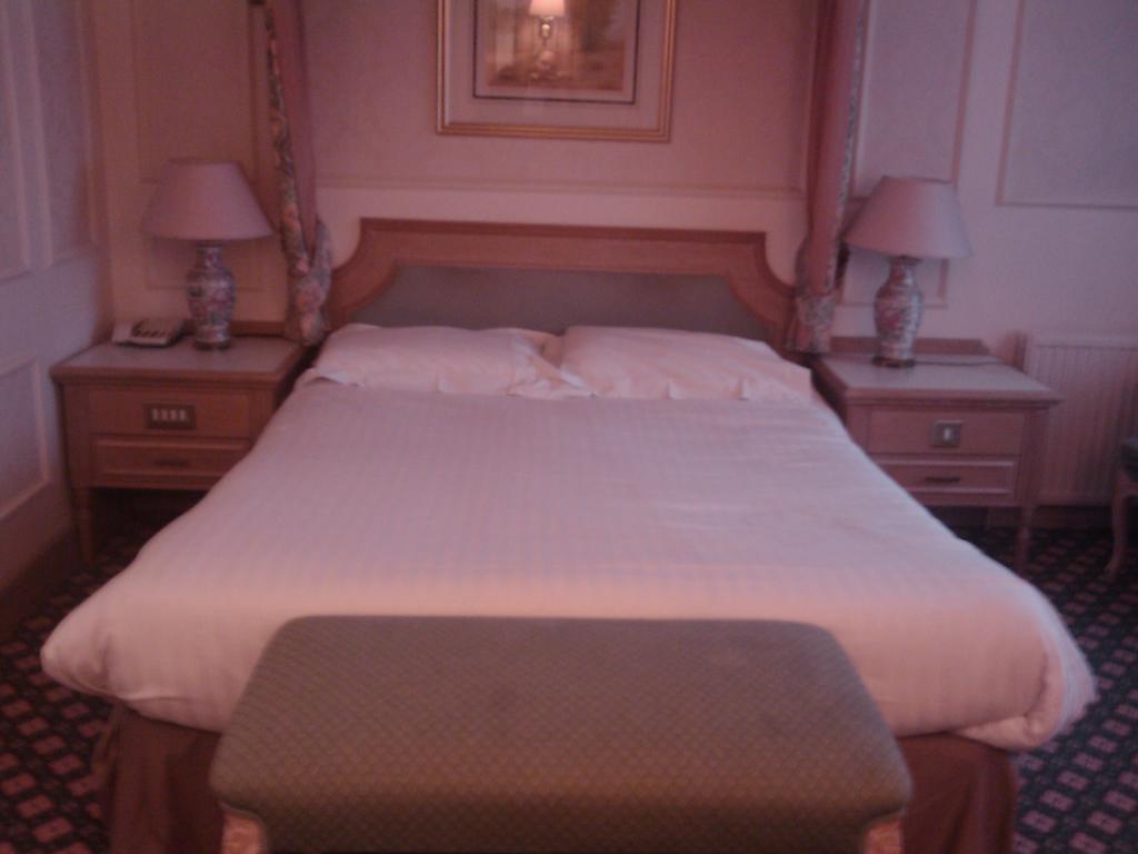 Swallow Churchgate Hotel Гарлоу Номер фото