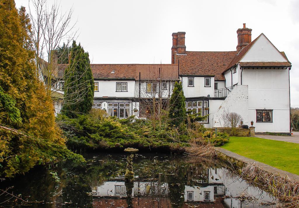 Swallow Churchgate Hotel Гарлоу Екстер'єр фото