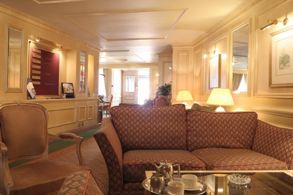 Swallow Churchgate Hotel Гарлоу Інтер'єр фото