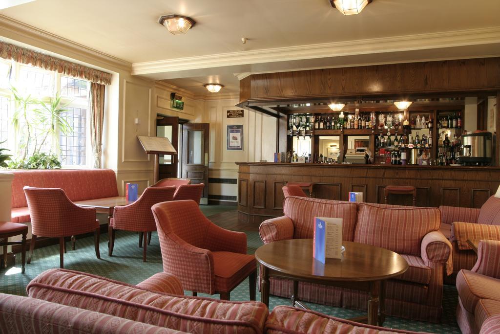 Swallow Churchgate Hotel Гарлоу Ресторан фото